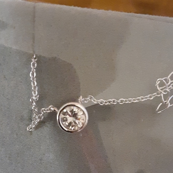 925 Silver Moissanite Necklace - Picture 8 of 13